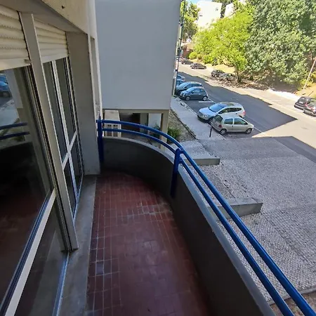 Aconchegante T3 Em Telheiras *